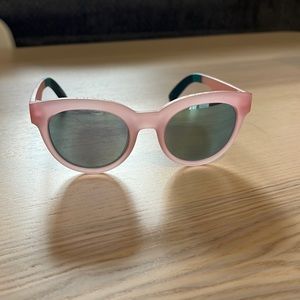 Tom’s Sunglasses